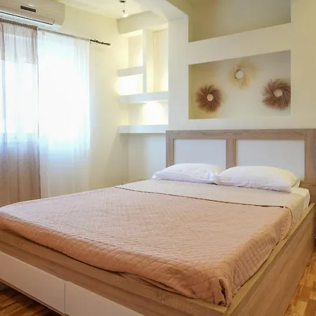 Katerinas Garden Apartment