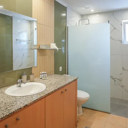 Katerinas Garden Kámpos