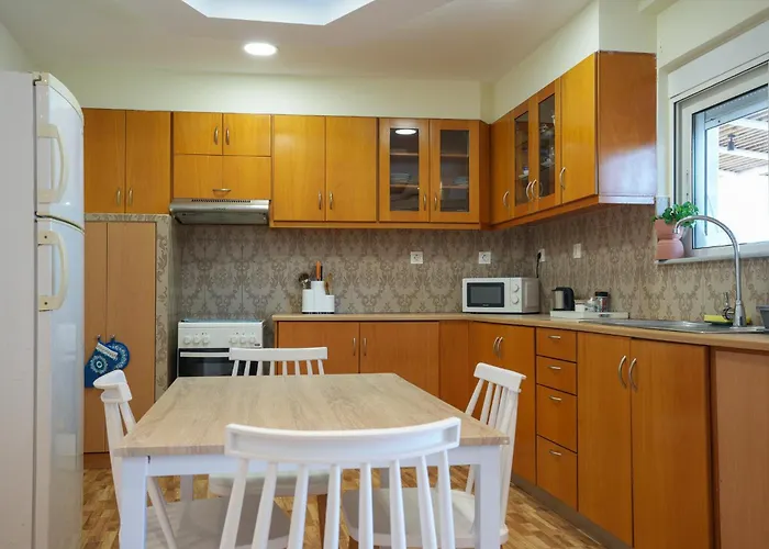 Appartement Katerinas Garden Kámpos